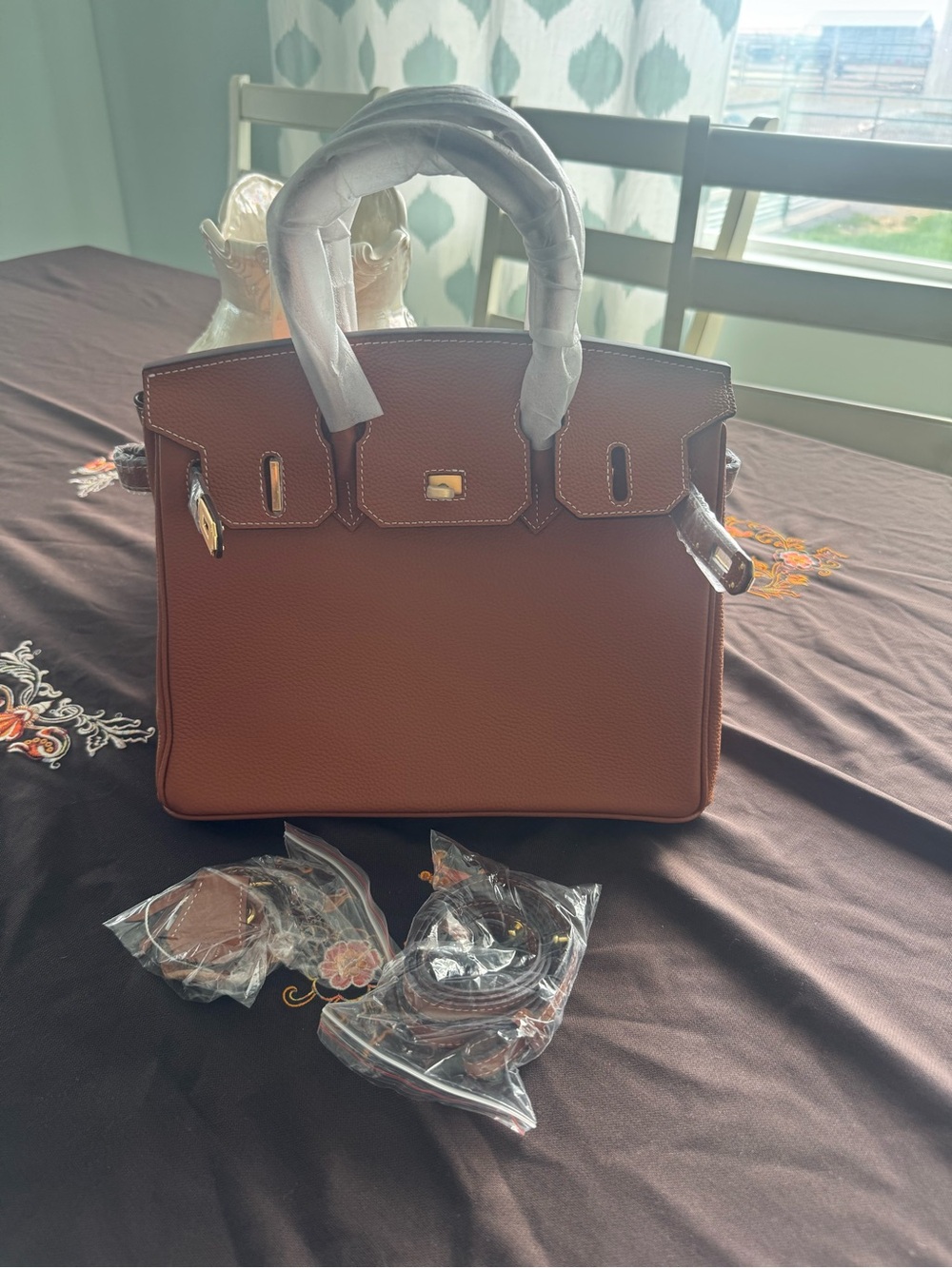 Classic Structured Brown Leather Satchel Handbag size 30